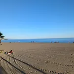 Tranquil Beachfront Mar Azul Appartement