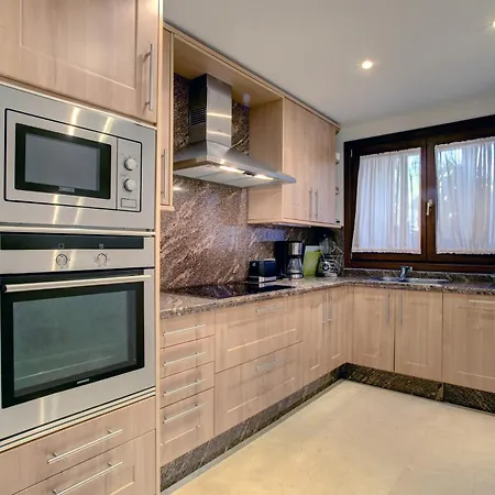 דירה Tranquil Beachfront Mar Azul אסטפונה