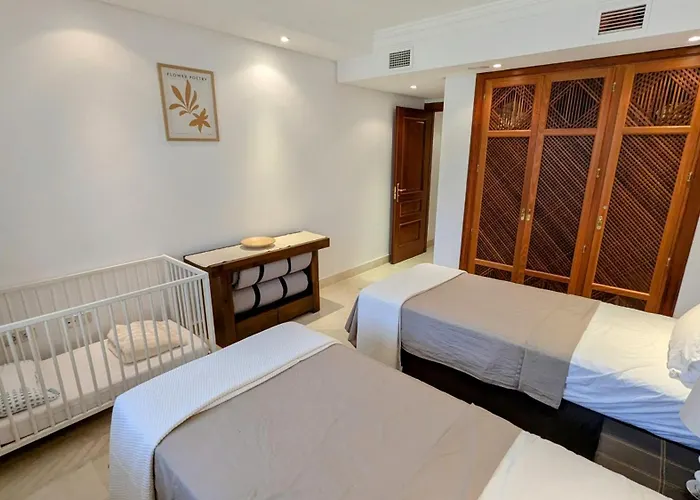 Apartment Tranquil Beachfront Mar Azul