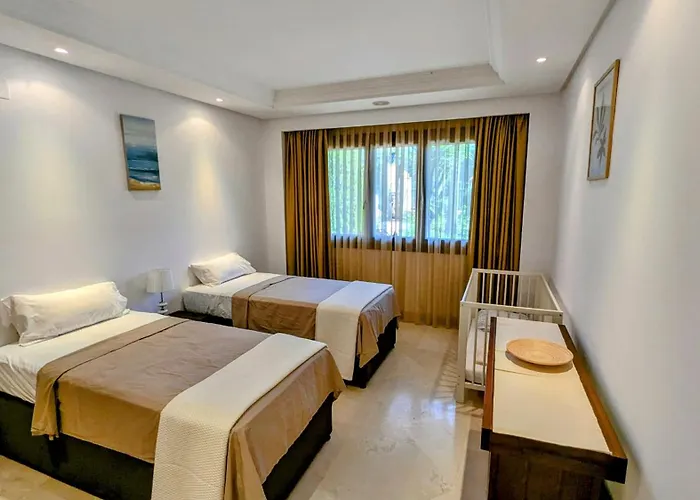 Tranquil Beachfront Mar Azul