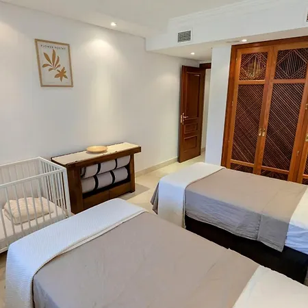 شقة Tranquil Beachfront Mar Azul